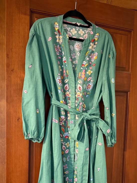 Boden Dresses & Skirts - Boden Green Floral Maxi Dress with Multi-Color Embroidery